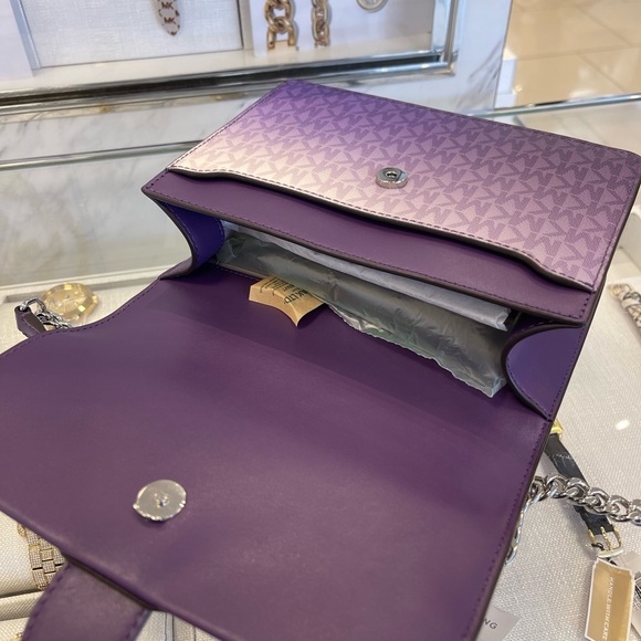 Michael Kors Greenwich Sm Color-Block Sign Logo Flap Crossbody XBODY
Dark Purple - Picture 11 of 16